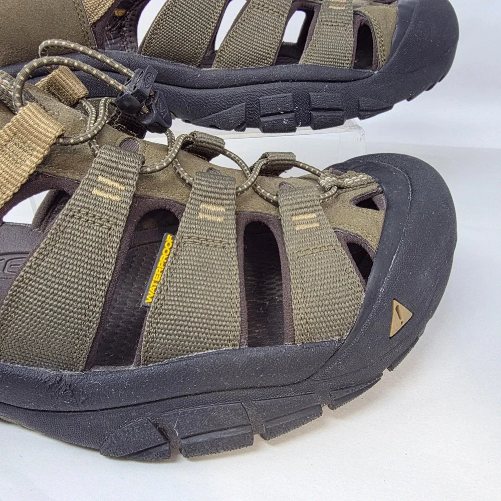 Keen ships from